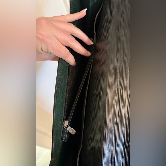 Louis Vuitton Epi 2 Way Briefcase Vintage - Picture 8 of 8